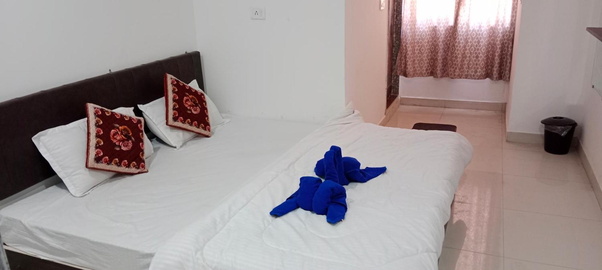 Hotel Aaradhya Udaipur Exterior photo